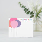 ピンクモダンのカラフル誕生日パーティー風船 サンキューカード (スタンド正面)