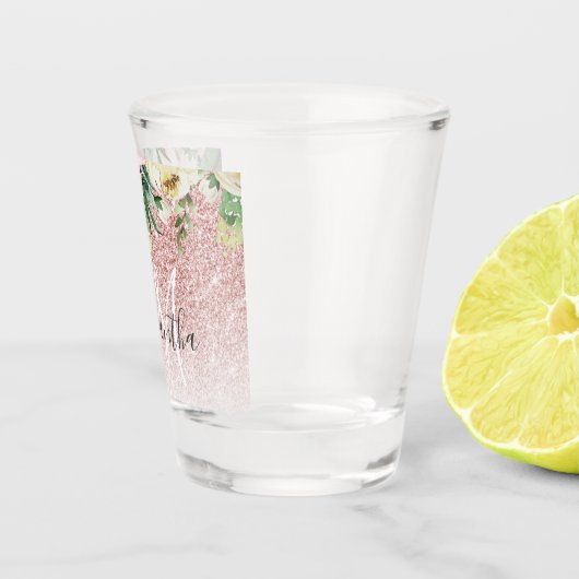 ピンクモダンのグリッターと花が名前と輝く ショットグラス (右)