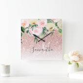 ピンクモダンのグリッターと花が名前と輝く スクエア壁時計 (ホーム)