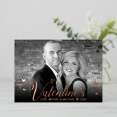 ピンクモダンのスクリプトシックハート白黒写真 箔シーズンカード (立ち正面)