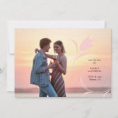 ピンクモダンのチューリップの結婚式の日付を保存 招待状 (正面)