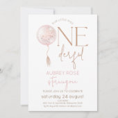 ピンクモダンのバルーンOnederful 1歳の誕生日 招待状 (正面)