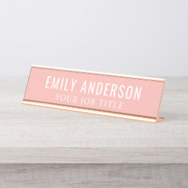 ピンクモダンの会社員 デスクネームプレート