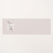 ピンクモダンの手書き文字モノグラム ヨガマット (正面(横))