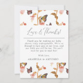 ピンクモダンの蝶ガール赤ちゃんシャワー愛と サンキューカード (正面)