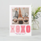 ピンクモダンのXOXOハートGalentines Day写真 シーズンカード (スタンド正面)