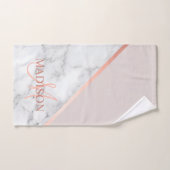 ピンクモダンイニシャル ハンドタオル (ハンドタオル)