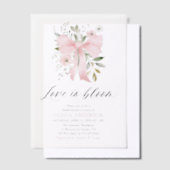 ピンクモダンクボウフローララブ開花ブライダルシャワー ベラム紙招待状 (オフセット)