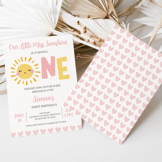 ピンクモダンサン小恋しく思さな太陽の第1誕生日 招待状