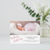 ピンクモダンスクリプトガールベビーガール誕生 案内ポストカード (スタンド正面)