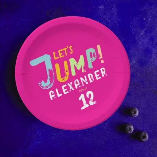 ピンクモダントガーリートランポリンジャンプキッドバウンスパーティー ペーパープレート