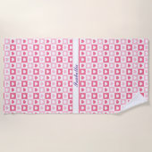 ピンクモダンハートラブコレクション ビーチタオル (正面)