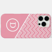 ピンクモダン幾何学的シェブロンモノグラム Case-Mate iPhoneケース (裏面 (横))