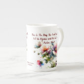 ピンクモダン色の激しいフローラ ボーンチャイナマグカップ (正面右)