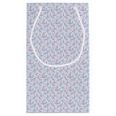 ピンクモノグラムおよび青は小さいギフトバッグを平方します スモールペーパーバッグ (裏面)