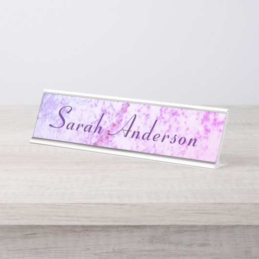 ピンクモノグラムのと紫のマーブル デスクネームプレート (正面)