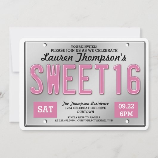 ピンクライセンスプレートスウィート16パーティの招待状 招待状 (正面)