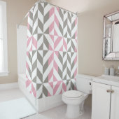 ピンクラズベリーと銀の幾何学ジグザグ シャワーカーテン (インサイチュ)