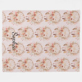 ピンクラブボホフローラフェザーズドリームキャッチャー フリースブランケット (正面(横))