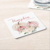 ピンクリトルカボチャ赤ちゃんシャワー スクエアペーパーコースター (アングル)