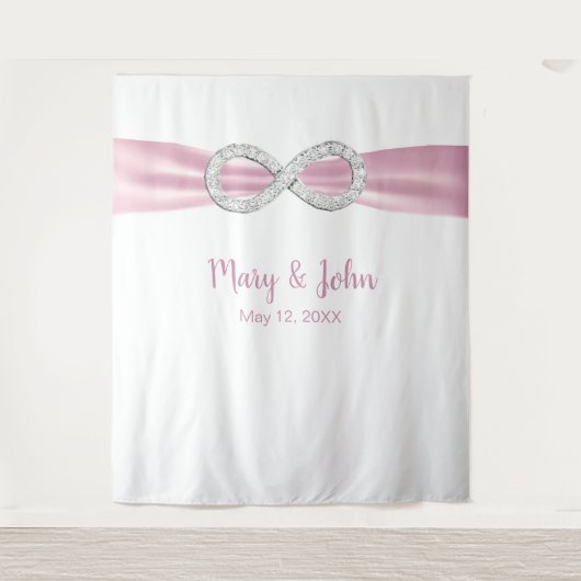 ピンクリボンダイヤモンドインフィニティウェディングバックドロップ タペストリー (正面)