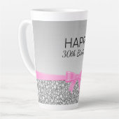 ピンクリボン及びグレーグリッター誕生日 カフェラテマグ (左アングル)