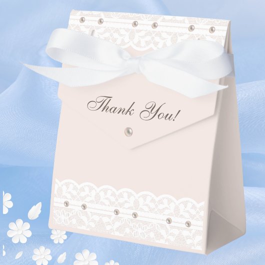 ピンクリージェンシーヴィンテージホワイトレースブライダルシャワー フェイバーボックス