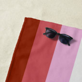 ピンクレズビアンプライド国旗 ビーチタオル (インサイチュ)