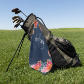 ピンクレッドオレンジフローラネイビーモノグラム&名前 ゴルフタオル (グリーン)