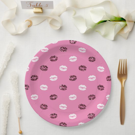 ピンクレッドグリッターホワイトキスリップ ペーパープレート (ウェディング)