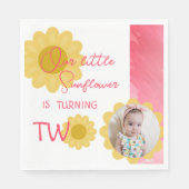 ピンクレッドリトルヒマワリ第2誕生日写真 スタンダードランチョンナプキン (正面)