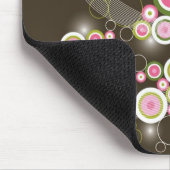 ピンクレトロサークルシックきらめくクリスマスツリー マウスパッド (コーナー)