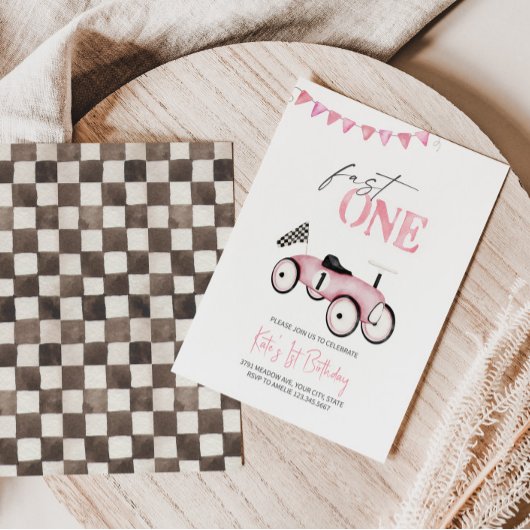 ピンクレトロレースカーライドオン誕生日招待状 招待状
