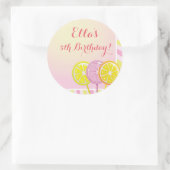 ピンクレモネード誕生日ステッカー ラウンドシール (バッグ)