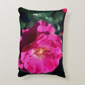 ピンクローズイン開花クローズアップ アクセントクッション (裏面(縦))