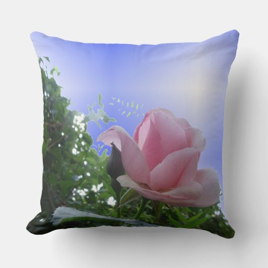 ピンクローズクローズアップ装飾用クッション クッション (正面)