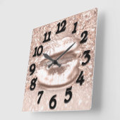 ピンクローズフローラグリッターキスリップスナンバーズ美しい スクエア壁時計 (傾斜)