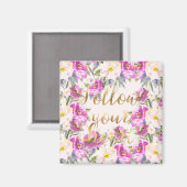 ピンクローズフローラ後を追金ゴールドユーハート マグネット (正面/裏面)