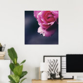ピンクローズマクロ抽象芸術にドロップ ポスター (ホームオフィス)