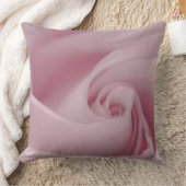 ピンクローズマクロ装飾用クッション クッション (ブランケット)