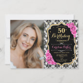 ピンクローズ白黒ダマスク写真50誕生日 招待状 (正面)