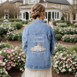 ピンクローズ素朴ボホブリデスメイド結婚の贈り物 デニムジャケット<br><div class="desc">このデニムのジャケットは感謝していあなたの家の花嫁の為のギフトとして設計され結婚ている。赤面ピンク絵を描、サンゴ、ほこりっぽいバラの色合いのバラと花の房とユーカリの香り、ガーデンの緑と白いサテンの弓と美しい手の水の色のデザインを備えて離れす。スクリプ読トレタリングの「Bridesmaid」のタイトルはエレガント、彼女の名前とカップルの名前と日付を追加する宇宙が結婚ある。特別な日感謝していに参加して彼女への美しい方法。</div>