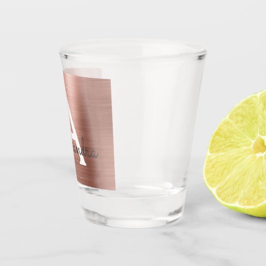 ピンクローズ金ゴールドモダンメタリックモノグラム誕生日 ショットグラス (右)