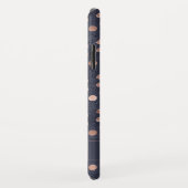 ピンクローズ金ゴールド – ネイビーブルー水玉模様パターン Case-Mate iPhoneケース (裏面/右)