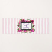 ピンクローズ&ポピーフローラブーケオンピンクストライプ色 ヨガマット (正面(横))