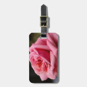 ピンクローズIかわいらし花の写真 ラゲッジタグ (正面縦)