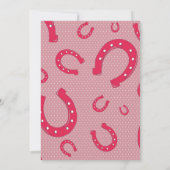 ピンクワイルドウエスト女性のカーボーイ1st誕生日パーティー 招待状 (裏面)