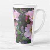 ピンクワイルドバラ花フローラフォトムマザーズデイ カフェラテマグ (右)