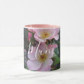 ピンクワイルドバラ花フローラフォトムマザーズデイ マグカップ (中央)