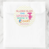 ピンク乳製品アレルギー警告スーパーヒーローガールシルエット ラウンドシール (バッグ)